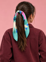 Cargar imagen en el visor de la galería, Bandana LUCKY FLOWERS
